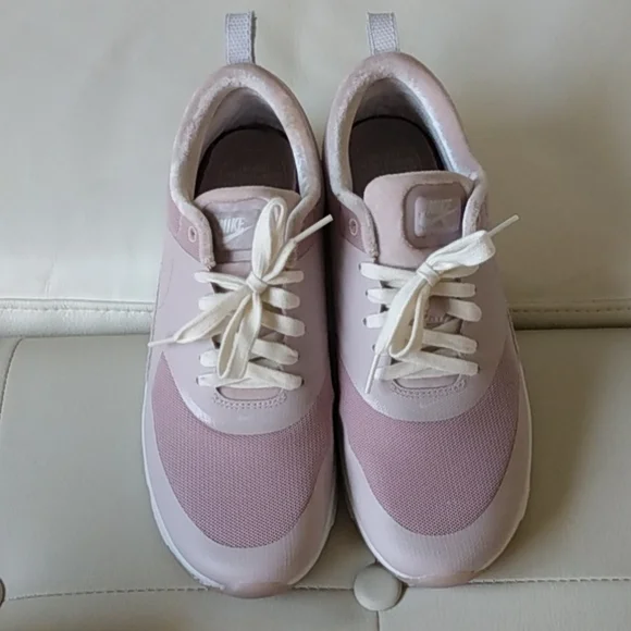 Nike running shoes sz 8 - Picture 3 of 6